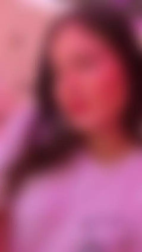 Do you see this little girld? by triannab