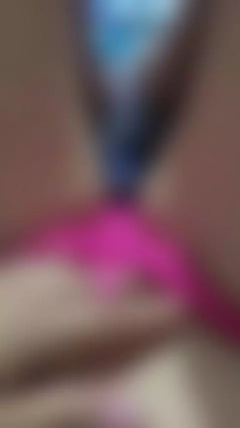 aburrida y caliente 😐 en familia by shantal915