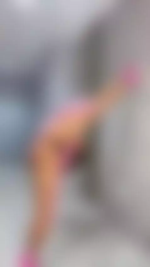 Imaginate todo lo que podemos hacer 😏🥵🥵 by meredithrossee