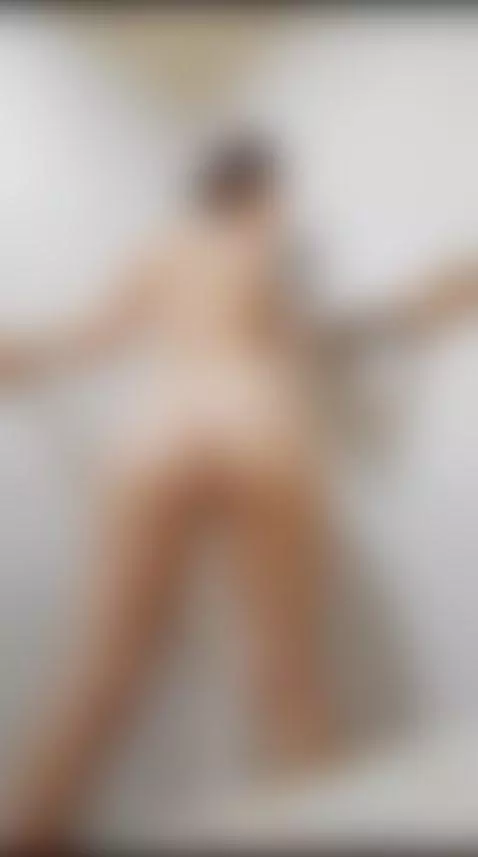 Shower time is the hottest!! 😈🙈🔥🍑 by cristiina-presley