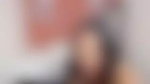 My body wants your caresses 🔥🥵 by kiinkybritney