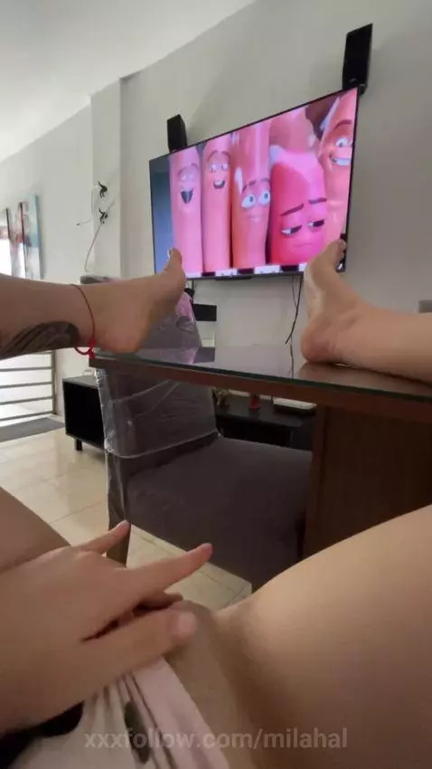 A very hot movie!!🤤🔥 by milahal