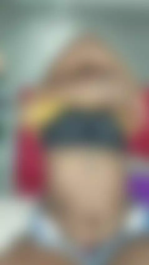 look at me by beilon-dayanna