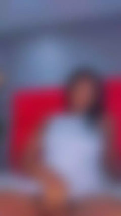 kiss me here by beilon-dayanna