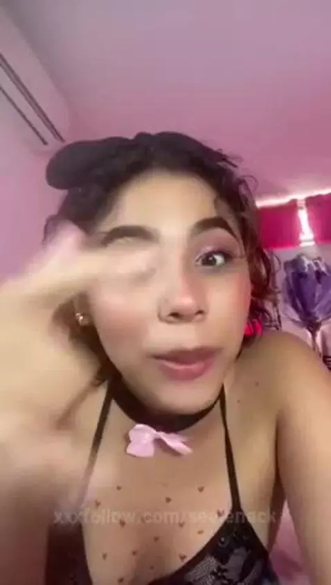 Enjoy a rich pleasurable show by seelenack