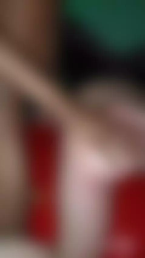 negrito vergon coge a una linda Hotwife by pygsw