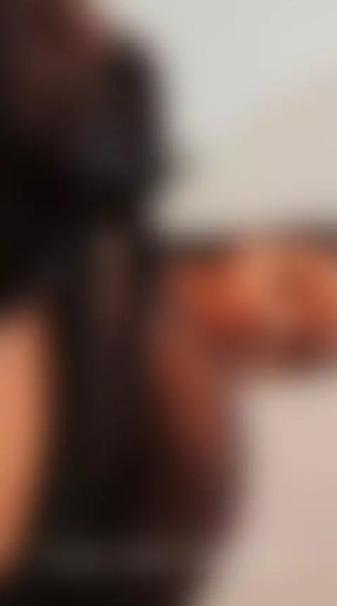 bounces my tits on your face by alana-roos