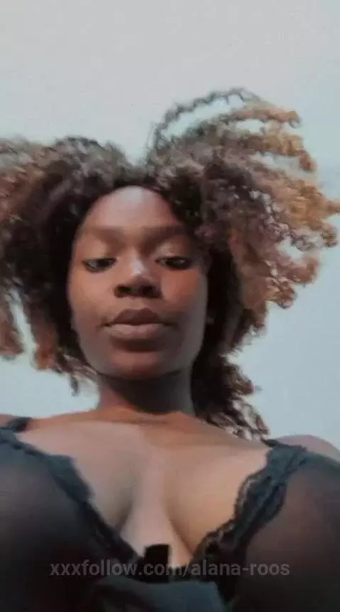 My gaze catches you, my body devours you.😈🔥 by alana-roos