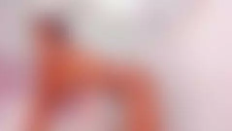 Watch me dance papi! 💦🔥 by alana-roos