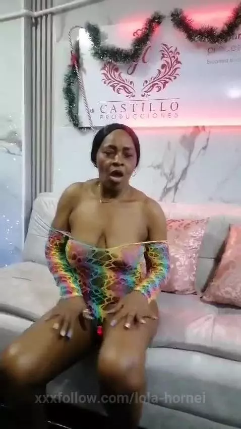 Let's go for a nice fuck? by lola-hornei