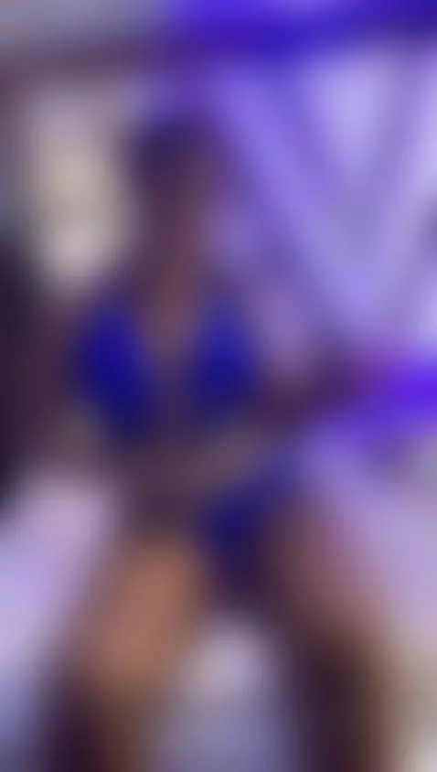 I don't promise love... but I do promise strong emotions by lola-hornei