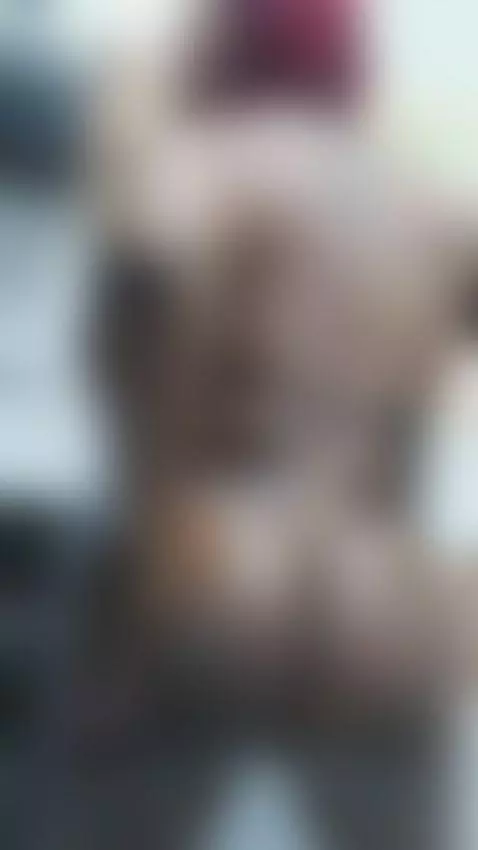 What do you think of my big ass? I want you to play with him by lola-hornei