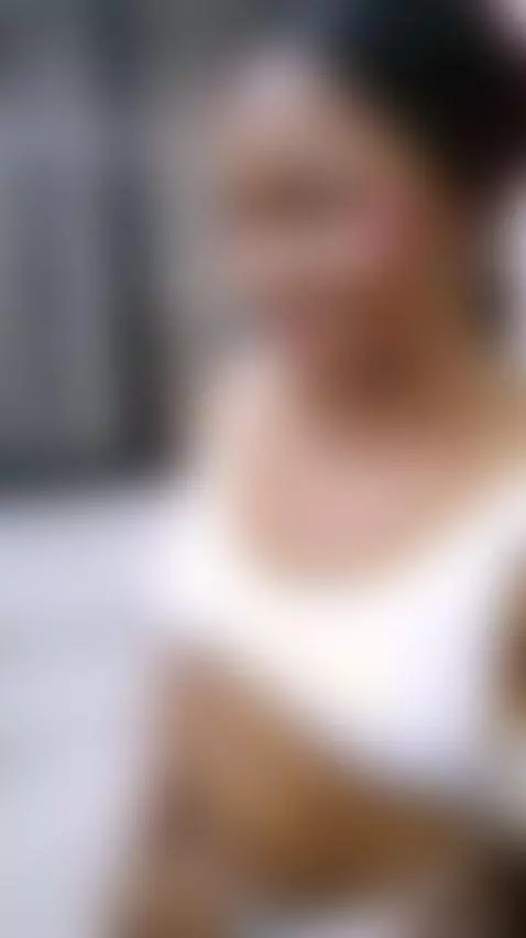 Kissme Kissme by lola-hornei