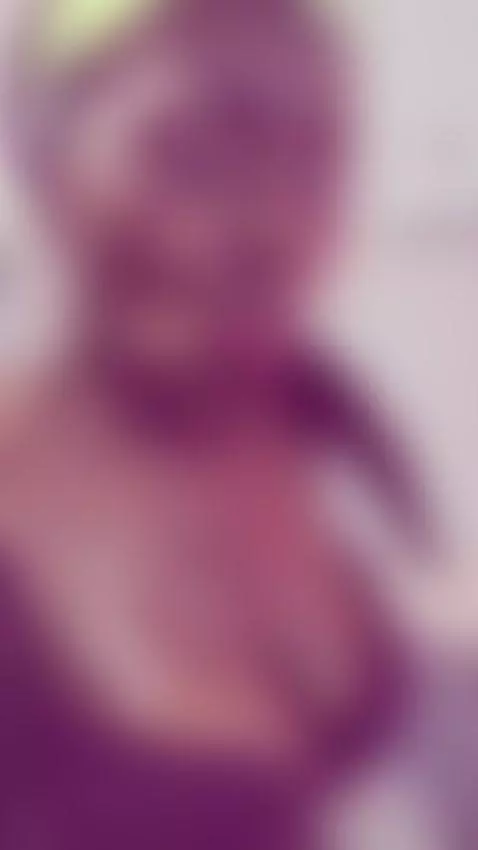 look how delicious daddy you need this a little more 🥵😈🔥 by lola-hornei