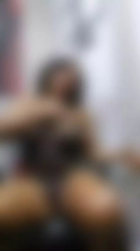 https://www.camsoda.com/es/lola-hornei by lola-hornei