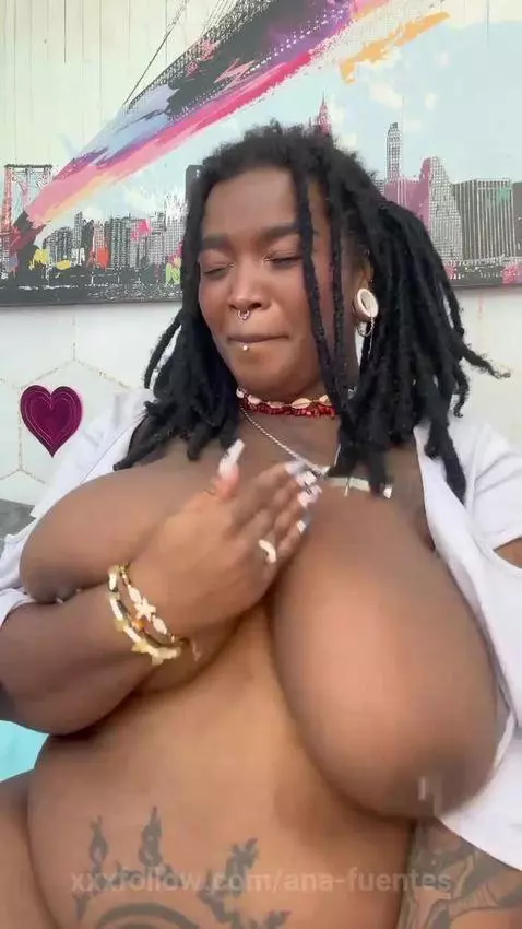 ebony, bigboobs, bigtits by ana-fuentes