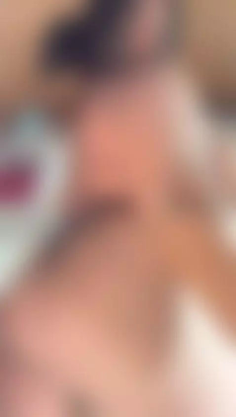 Make bounce my big ass 🍑🔥 by ana-fuentes