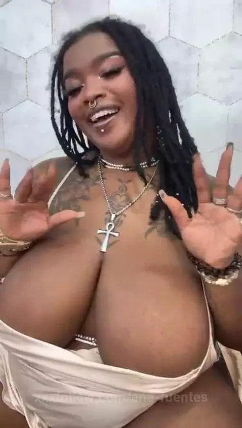 I'm ready to see you... I want your company, i need you 😣❤ by ana-fuentes