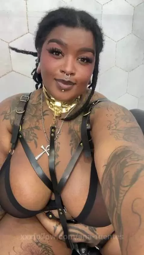 Come to explore this body 😏💥 by ana-fuentes