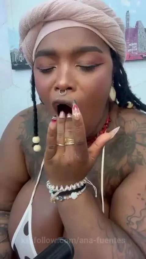 I want you to ask my fingers as you want, until you make me ... by ana-fuentes