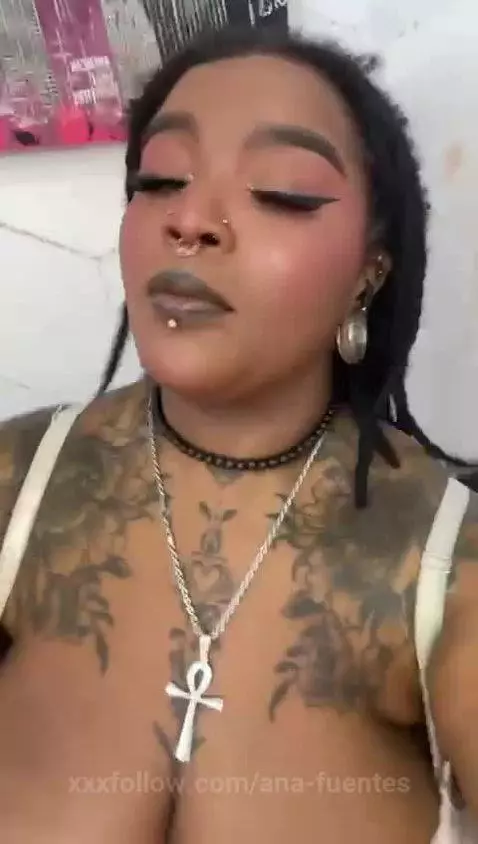 guess who back 😈💥 by ana-fuentes