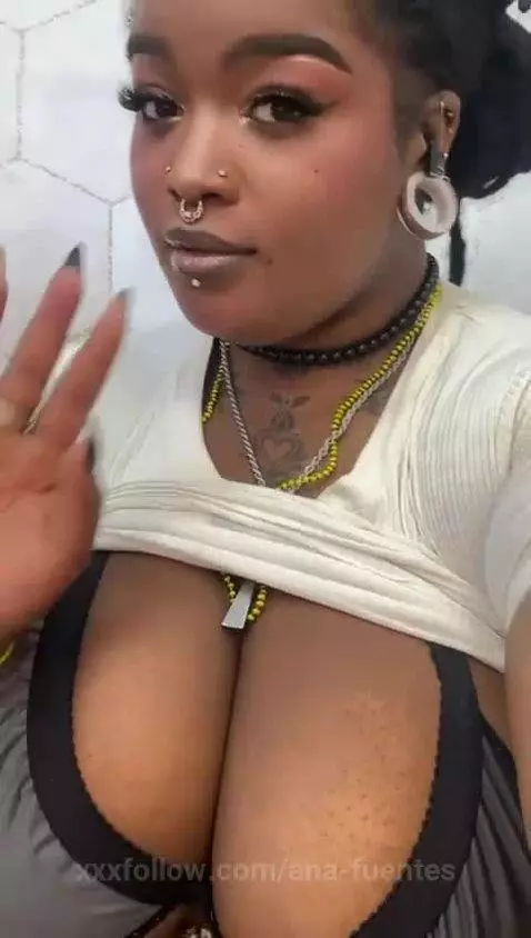 i need u hun by ana-fuentes