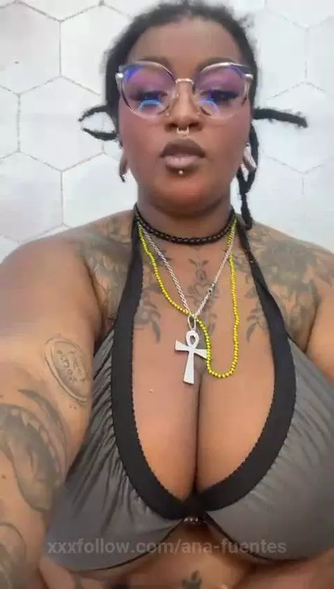 Your sexy and hot ebony by ana-fuentes