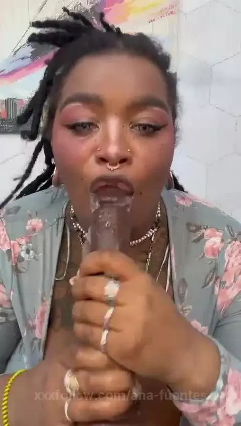 can you guess what things i like? or better... let me show y... by ana-fuentes