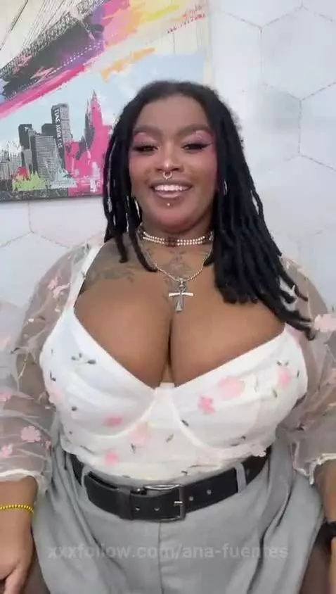 Let's have an amazing weekend together! And hi... how are yo... by ana-fuentes