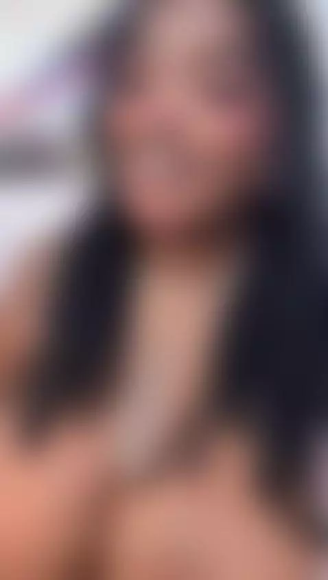 I sent you a kiss so you don't forget me darling  🤤💋🔥 by ana-fuentes