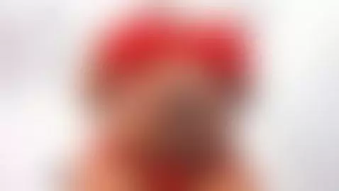 a nice red by ana-fuentes