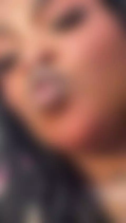 I'll wait for you in my living room so you can enjoy my curv... by ana-fuentes