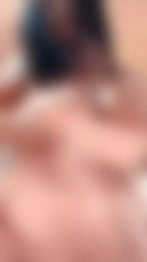 come and enjoy a sexy dance before I get naked 🔥🍆💦🥺 by ana-fuentes