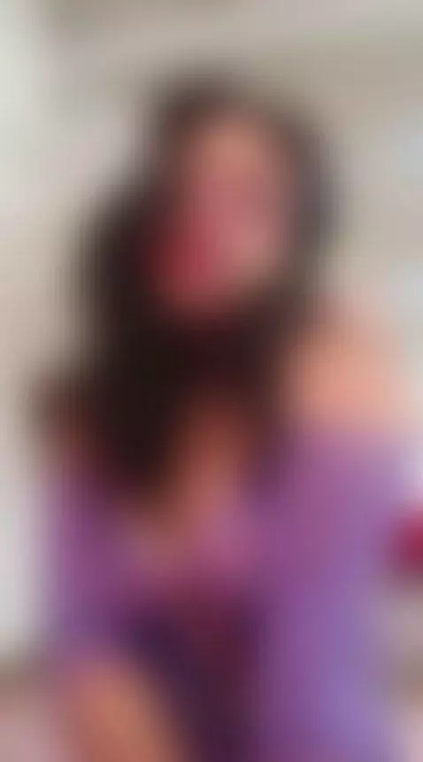 Hot and kinky and eager to fuck 🍒😈 by ivannabellini01