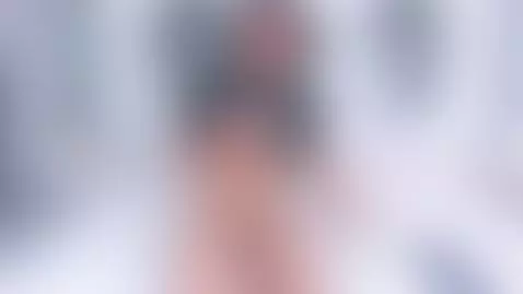 come and let me play with your delicious cock by ivannabellini01