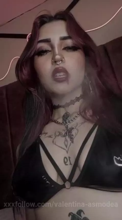 smoke ?🚬 by valentina-asmodea