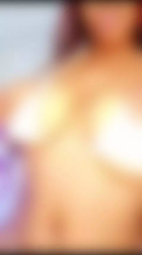 hhey hey I'm online come see me by ebonyyhot