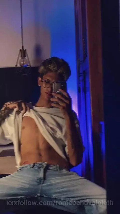 ✨ With each pose, with each gesture, the temperature begins ... by romeoandvaioleth