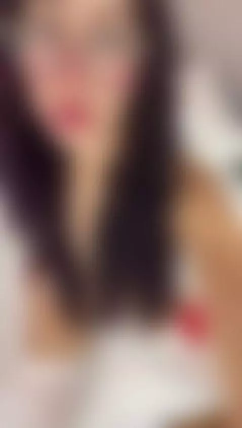 I love it when you touch my body and then make me yours 🍑🤤🔥 by beautifulskinny18