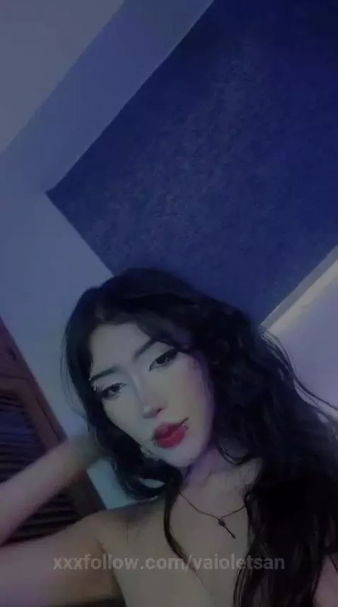 showing off the beauty that is unique by vaioletsan