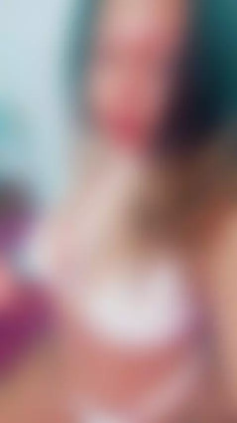 hola 👋🏾😘 by afroditasexyhot