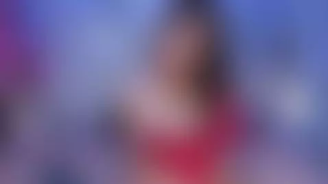 come and explore my hot body🍆😈 by parismorelli