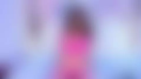 This naughty girl wants to be filled with milk and orgamsos ... by parismorelli