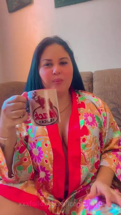 hola mis amores by ireolona10