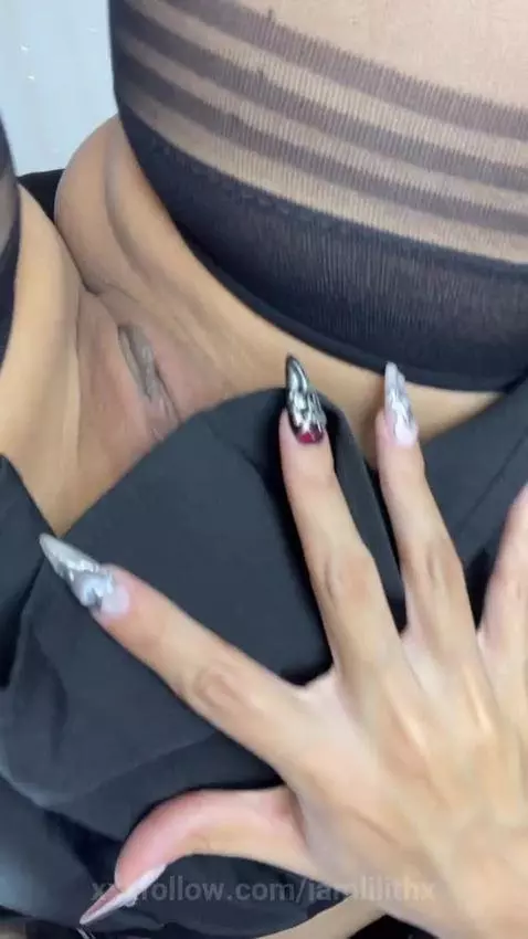 I have a sweet pussy for daddy 💦🤤 by iamlilithx