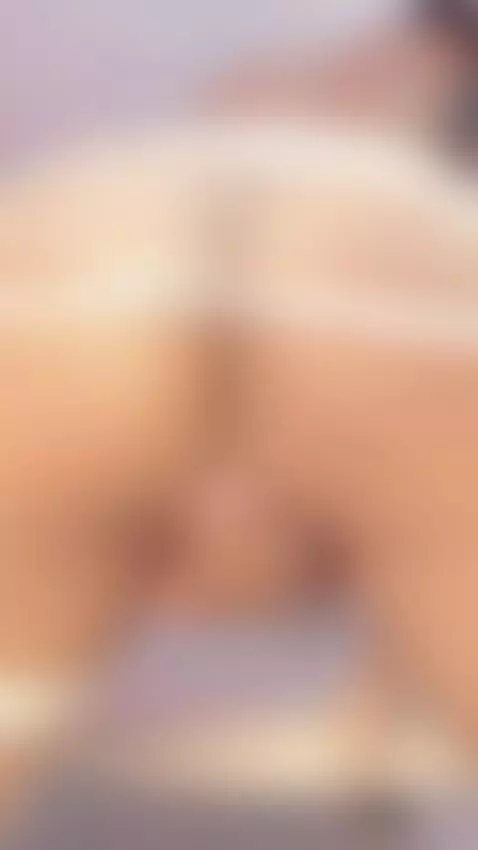 Masturbating my sweet pussy😈 by victoriaamillers1