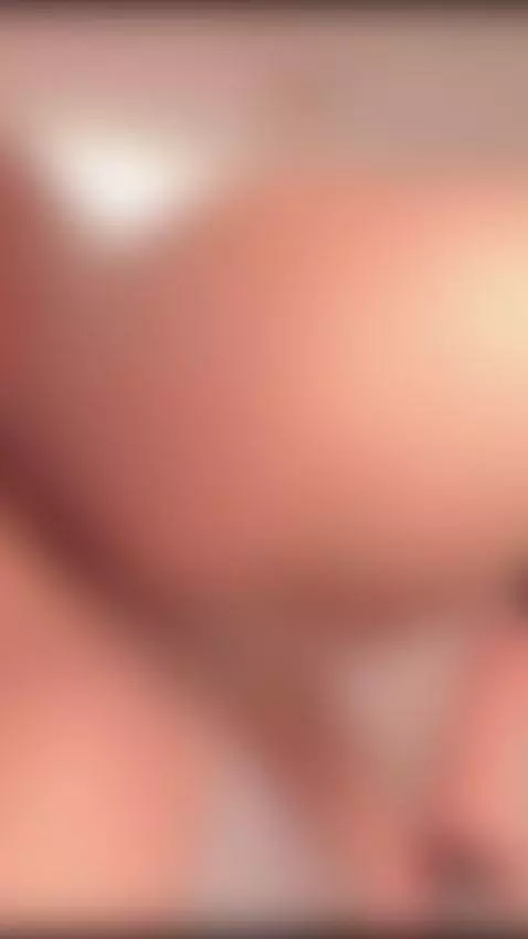 Rich fuck machine🥵👅👅 by victoriaamillers1