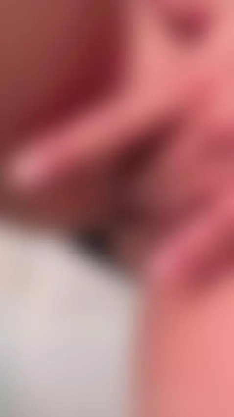 4 fingers in my pussy😈🔥 by victoriaamillers1