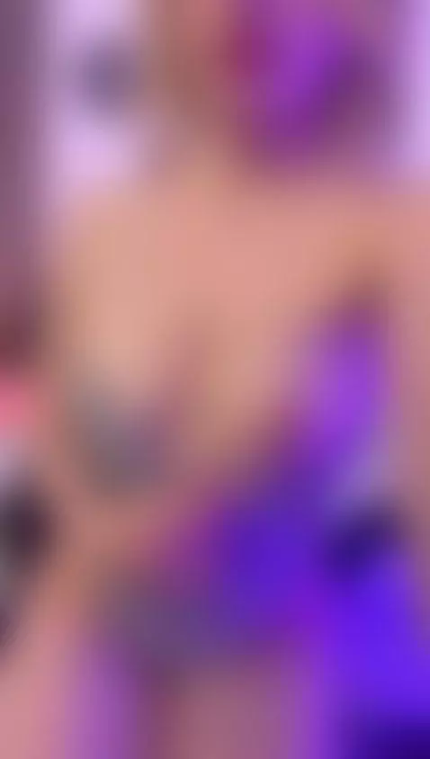 I am your prohibited fruit of this eden
https://es.stripchat... by zoe-jones13