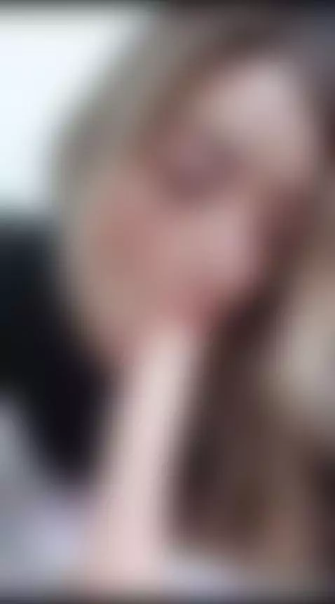 I'm online right now, I wish you were here... by zoe-jones13